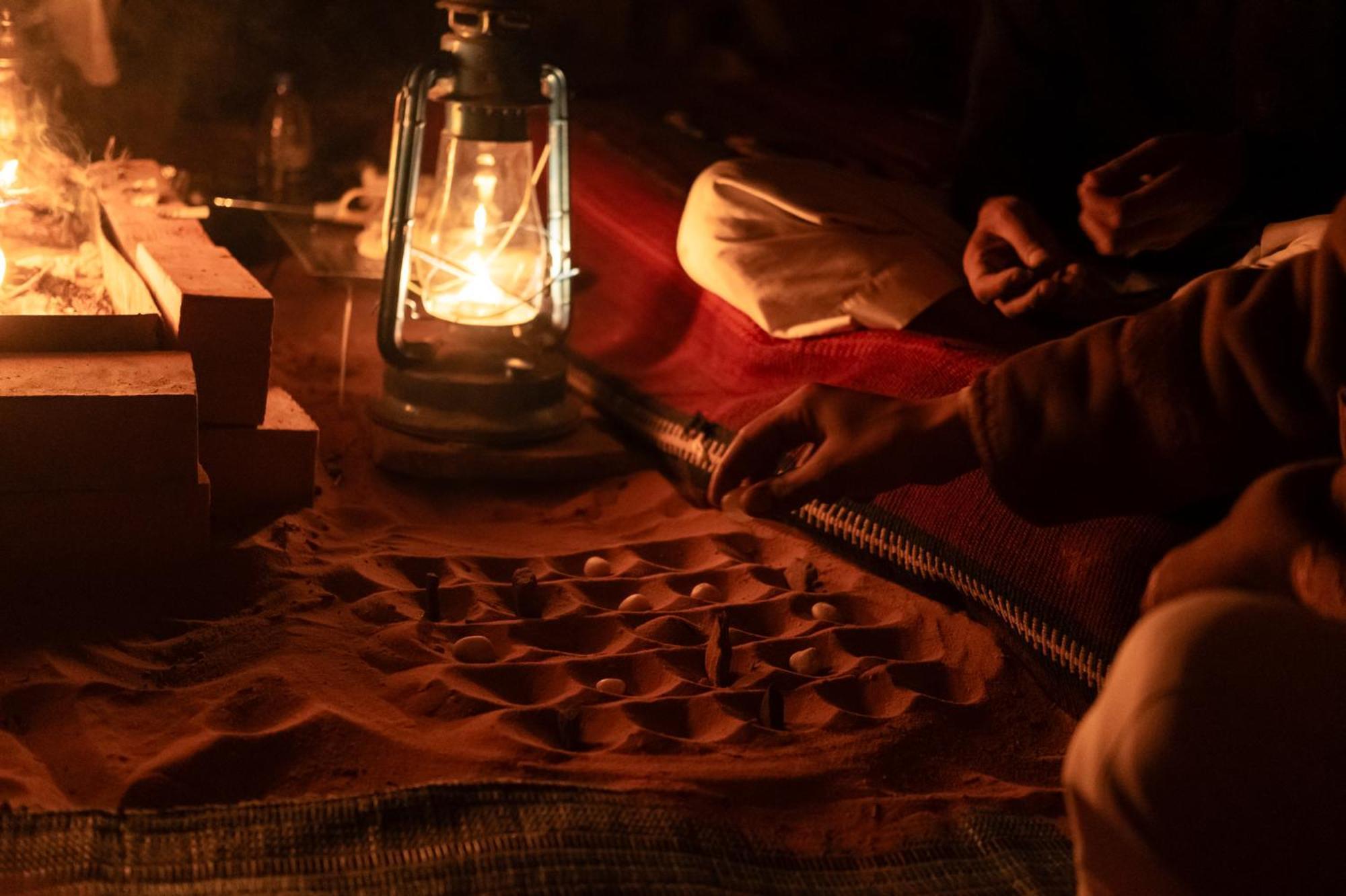 Wadi Rum Cave Camping Exterior photo